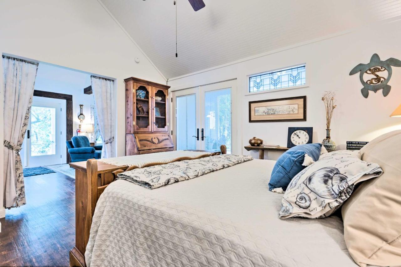 Historic Biloxi Bay Cottage With Beautiful View Ocean Springs Esterno foto