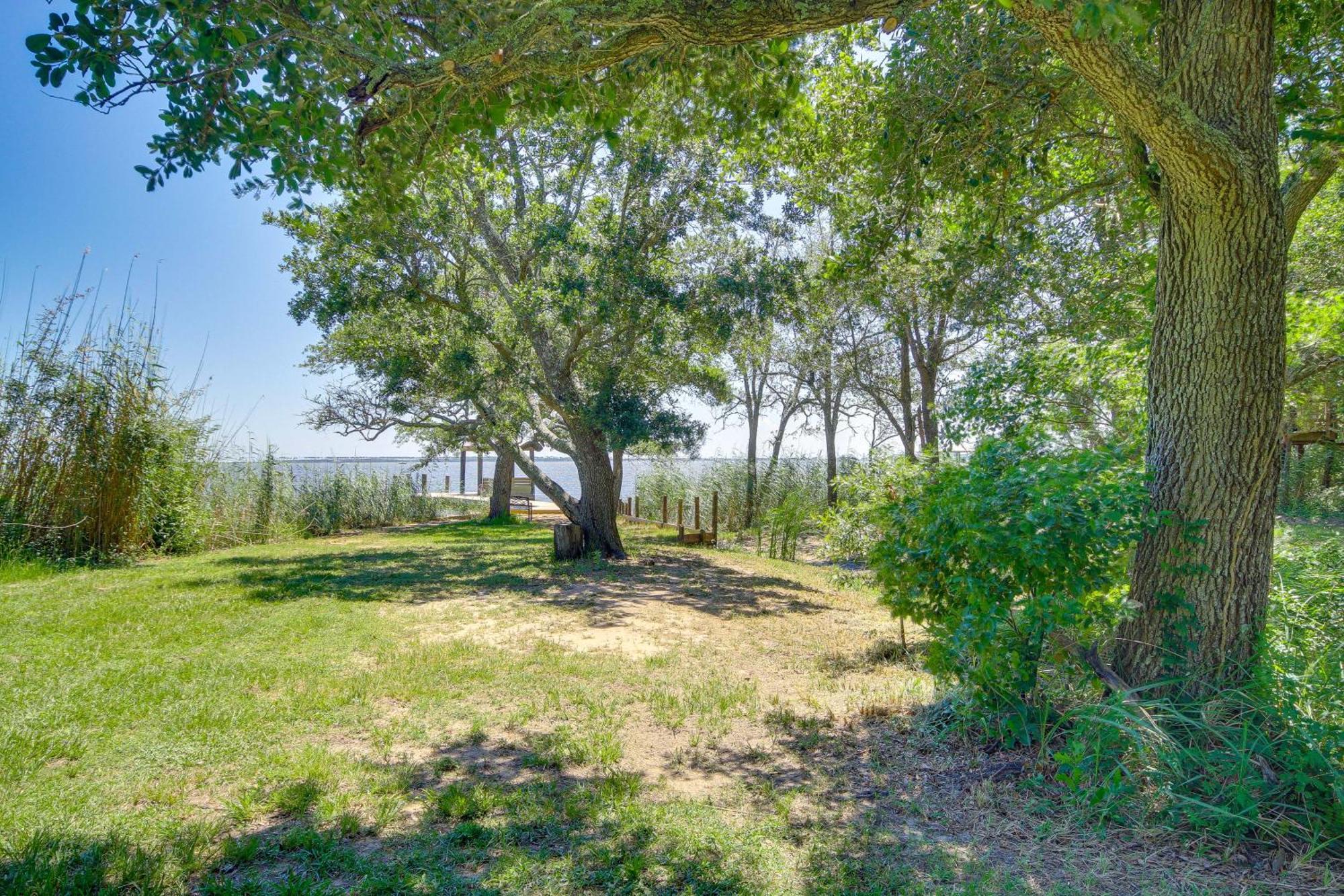 Historic Biloxi Bay Cottage With Beautiful View Ocean Springs Esterno foto